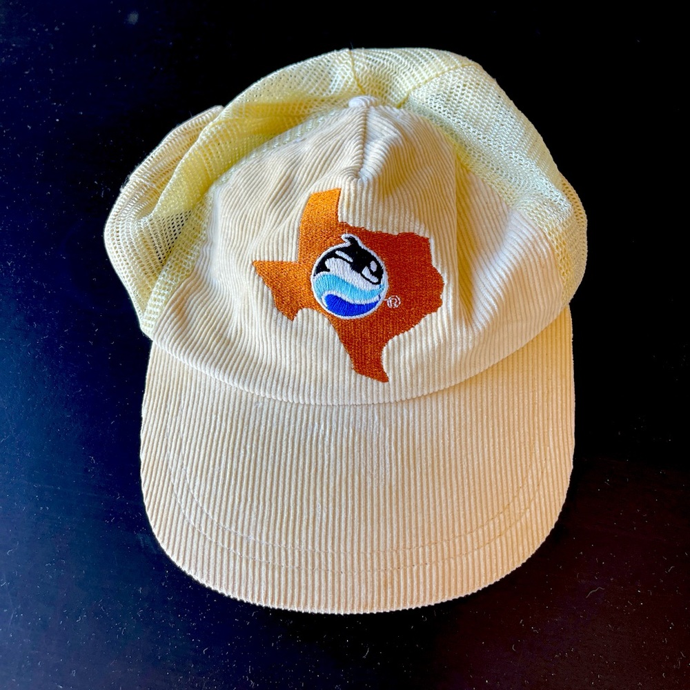 SeaWorld cream hat